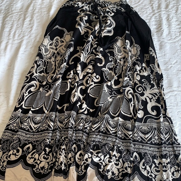 Gently Loved Boho Style Maxi Skirt by Flying Tomato - Picture 1 of 8